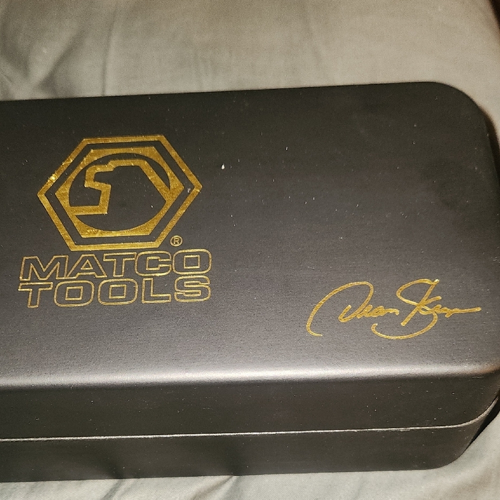 Matco Tools Gold Car Model - Picture 4 of 8